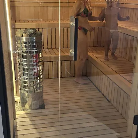 Br 1 Apartment