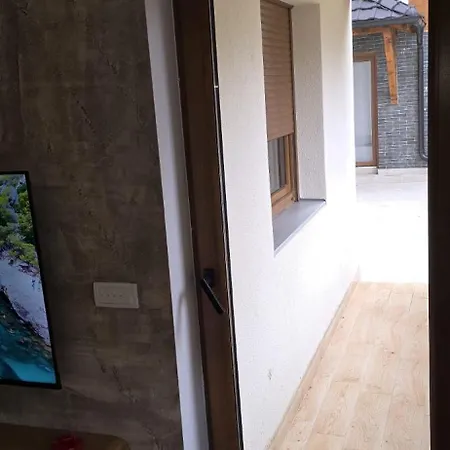 Br 1 Apartman *